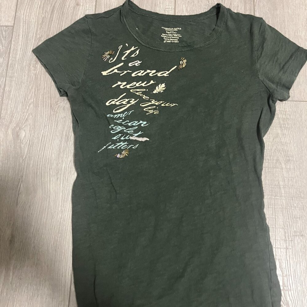 4/$10  American Eagle Women's SS Favorite T-Shirt SMALL Gray SHORT SLEEVE